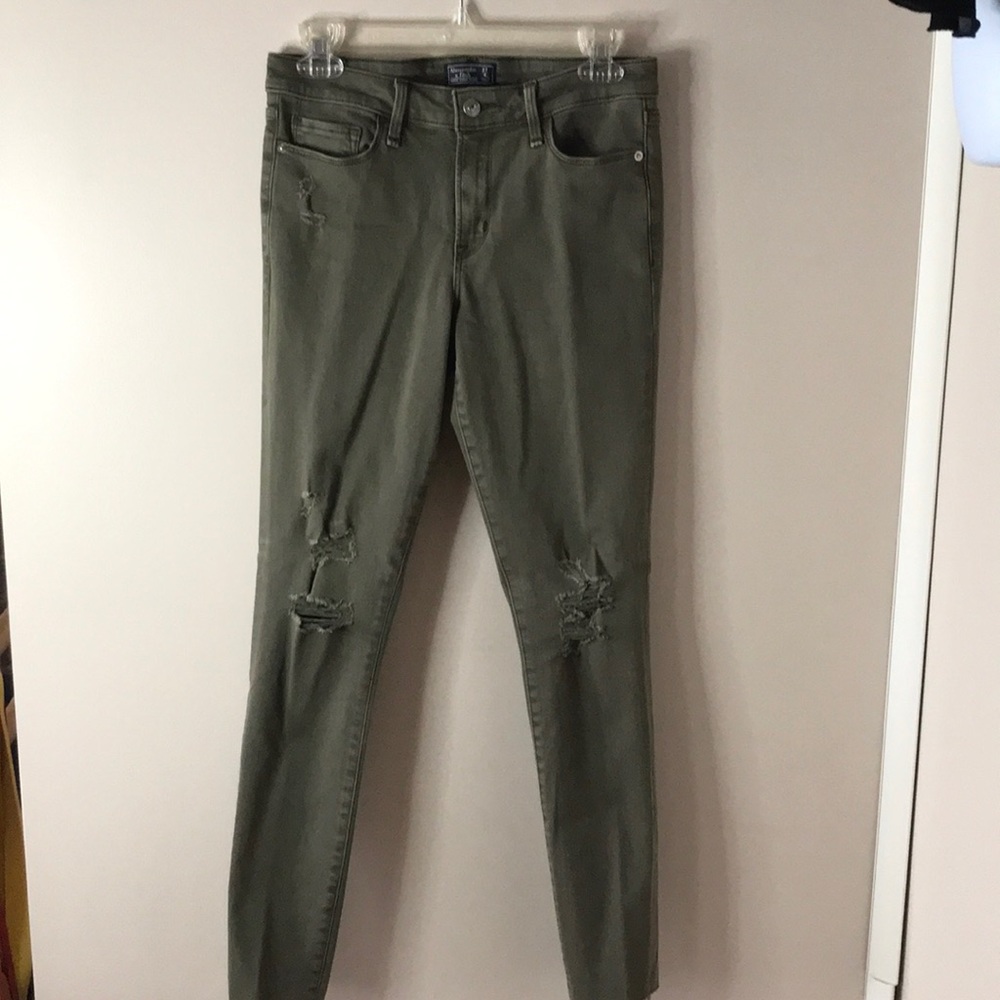 Women’s jeans
